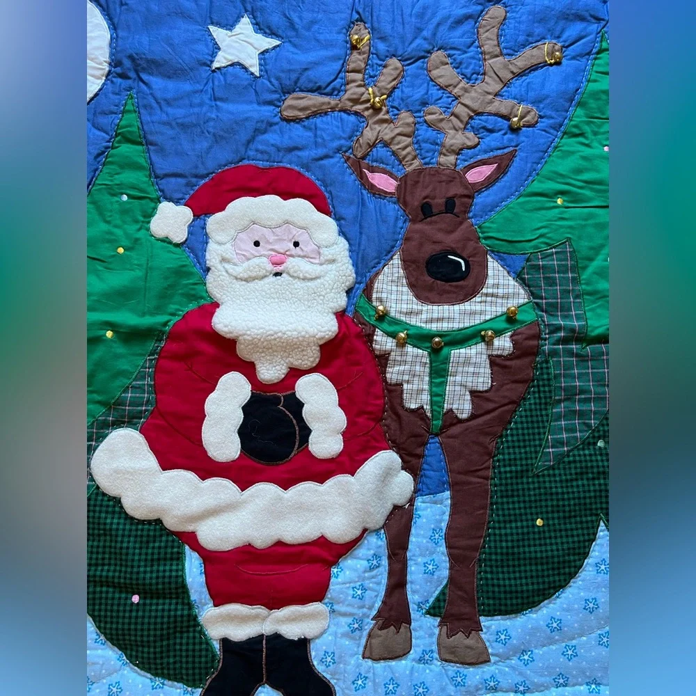 Santa and Reindeer Holiday Quilt